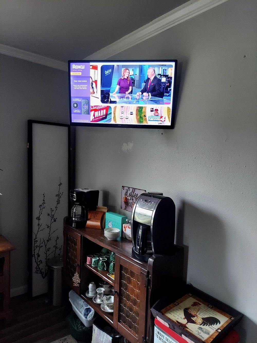 Coffee and tea station